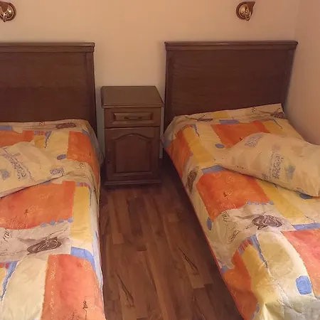 Han Kostina Teteven