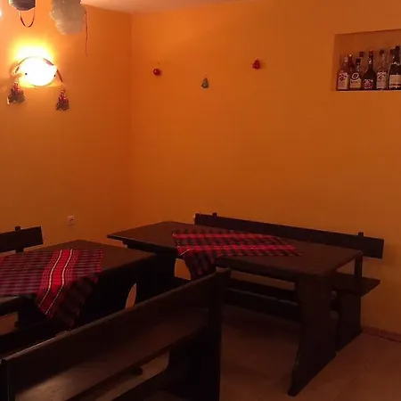 Han Kostina Teteven